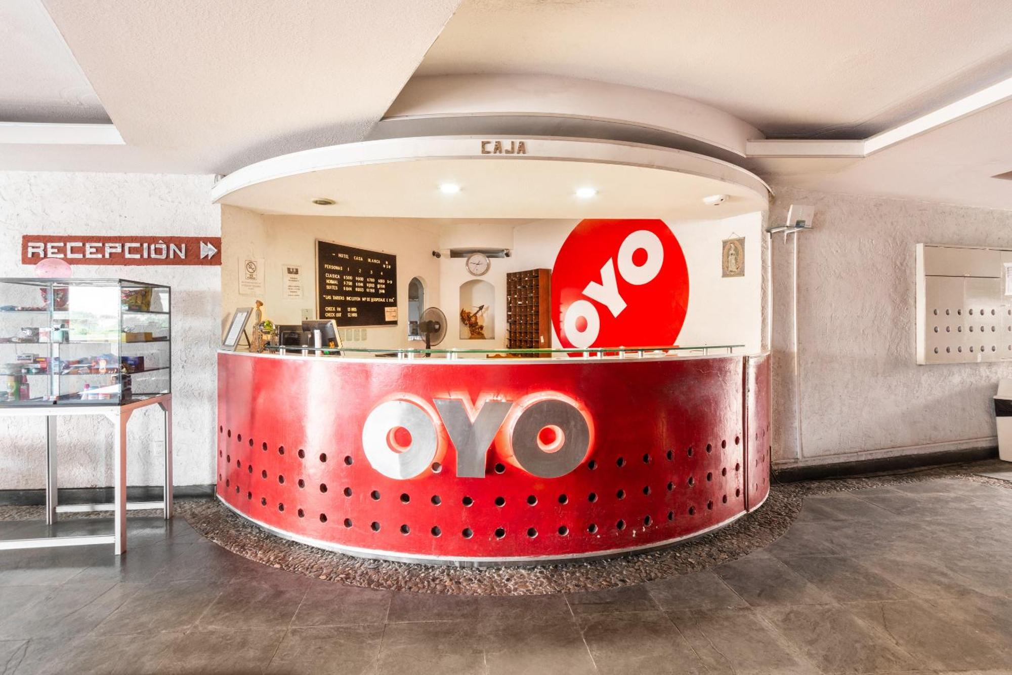 Oyo Hotel Casa Blanca Martínez de La Torre Buitenkant foto