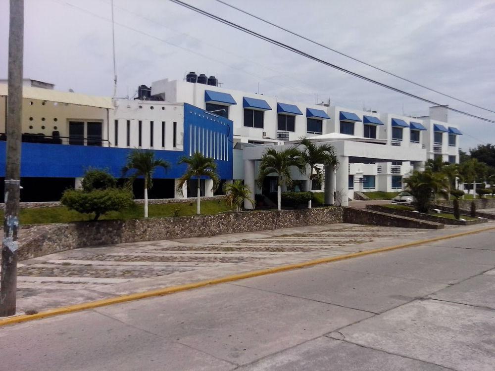 Oyo Hotel Casa Blanca Martínez de La Torre Buitenkant foto